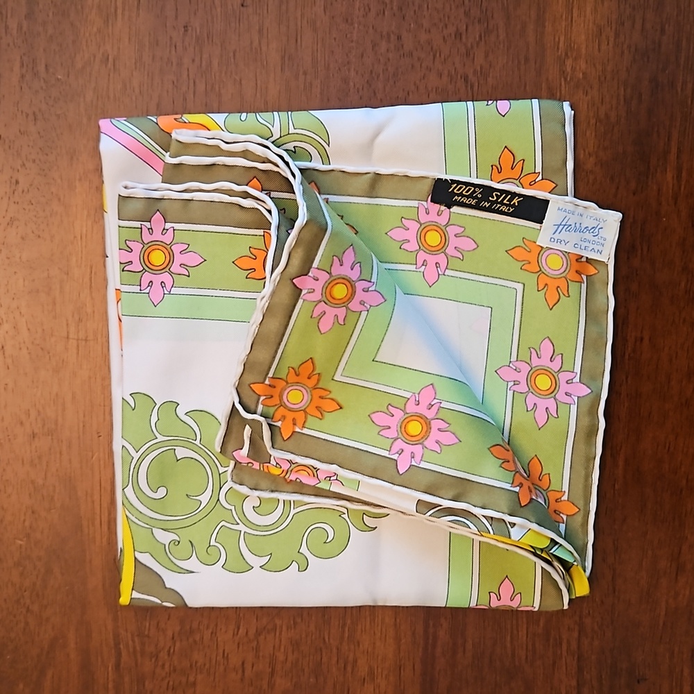 Vintage Harrods London Silk Scarf Made in Italy - Picture 3 of 9